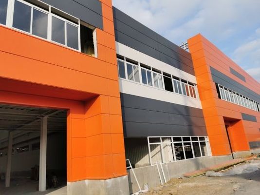 Металлические мастерские с гибкой планировкой