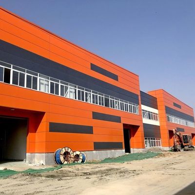 Q355 Оцинкованный предварительно изготовленный коммерческий большой прозрачный портал с легкой стальной конструкцией