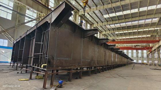 Высокая прочность настраиваемый стальной бревенчатый мост для шоссе железнодорожных проектов короткий и сильный срок строительства