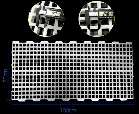 Куриная ферма Пластиковый слойный пол Бройлерный дом 2 кг 16 * 16 мм / 20 * 26 мм отверстие